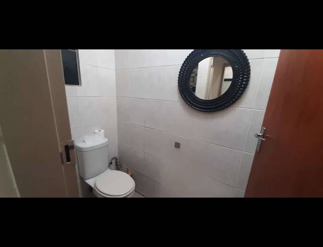 3 BEDROOM FREESTANDING FOR SALE IN KEMPTON PARK EXT 2